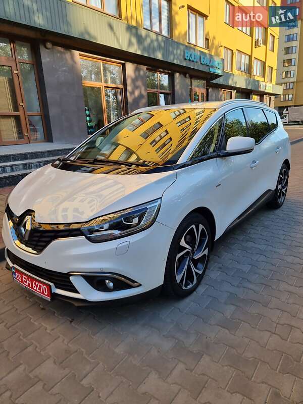 Фото Renault Grand Scenic з оголошення AUTO.RIA