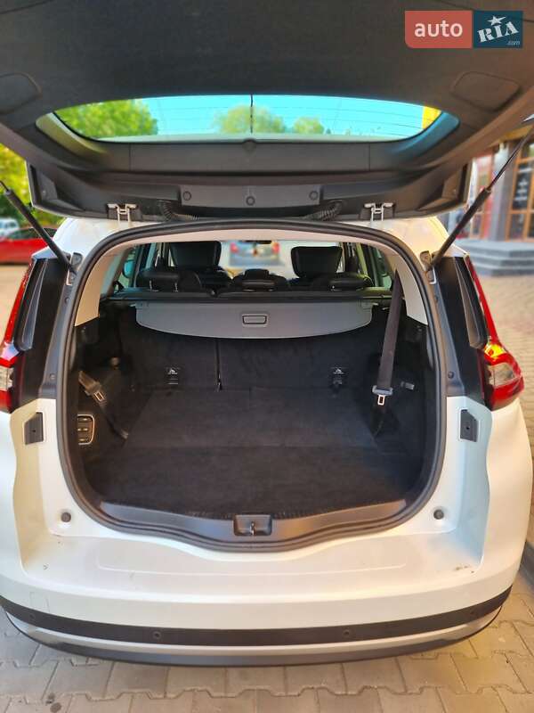 Фото Renault Grand Scenic з оголошення AUTO.RIA