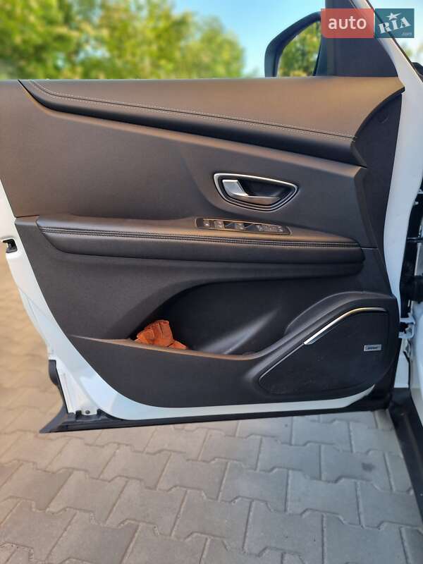 Фото Renault Grand Scenic з оголошення AUTO.RIA