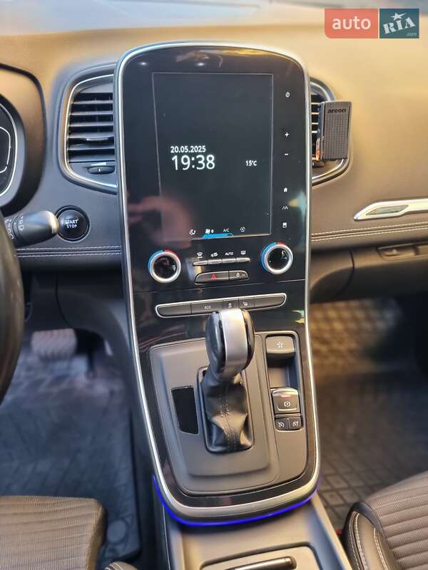 Фото Renault Grand Scenic з оголошення AUTO.RIA
