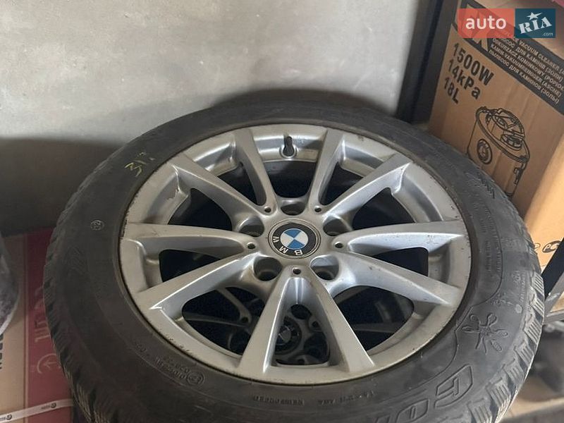 Фото BMW 3 Series з оголошення AUTO.RIA