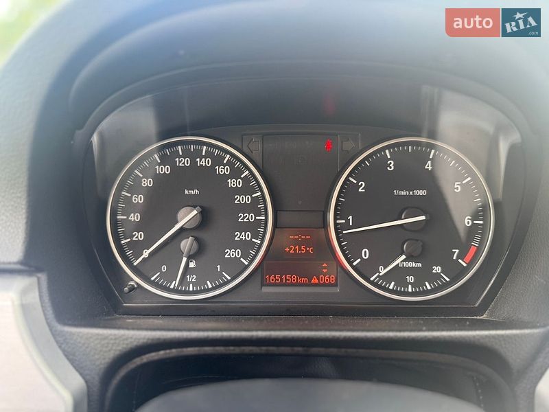 Фото BMW 3 Series з оголошення AUTO.RIA
