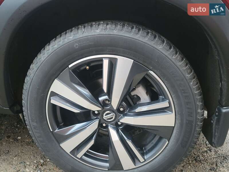 Фото Nissan Rogue з оголошення AUTO.RIA