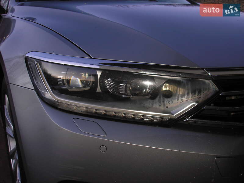 Фото Volkswagen Passat з оголошення AUTO.RIA
