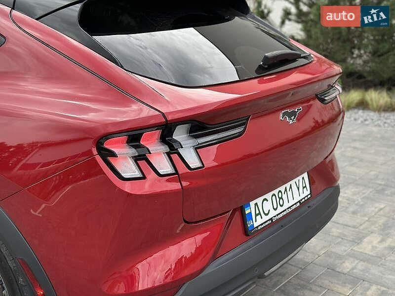 Фото Ford Mustang Mach-E з оголошення AUTO.RIA