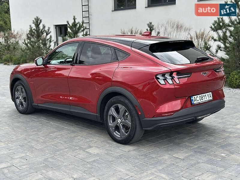 Фото Ford Mustang Mach-E з оголошення AUTO.RIA