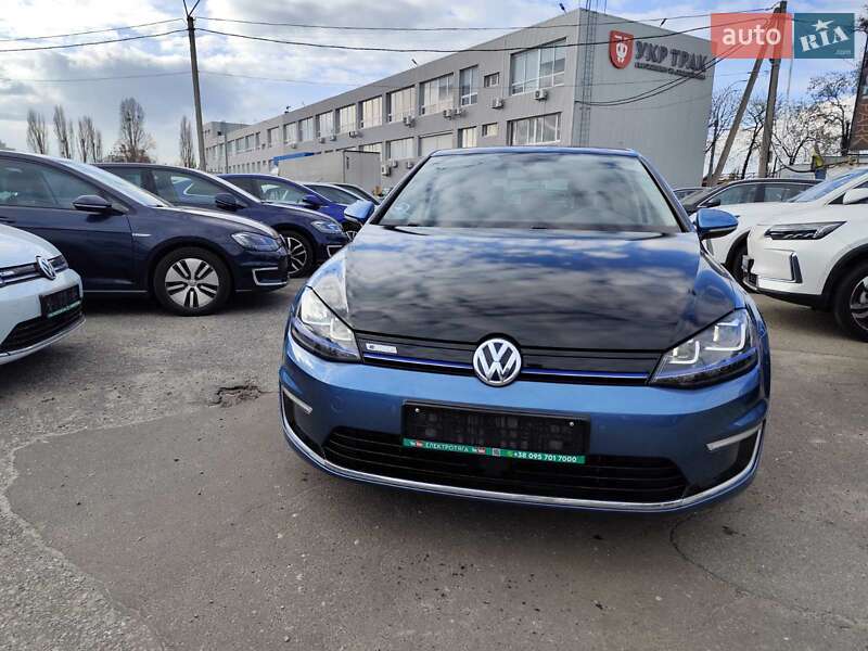 Фото Volkswagen e-Golf з оголошення AUTO.RIA