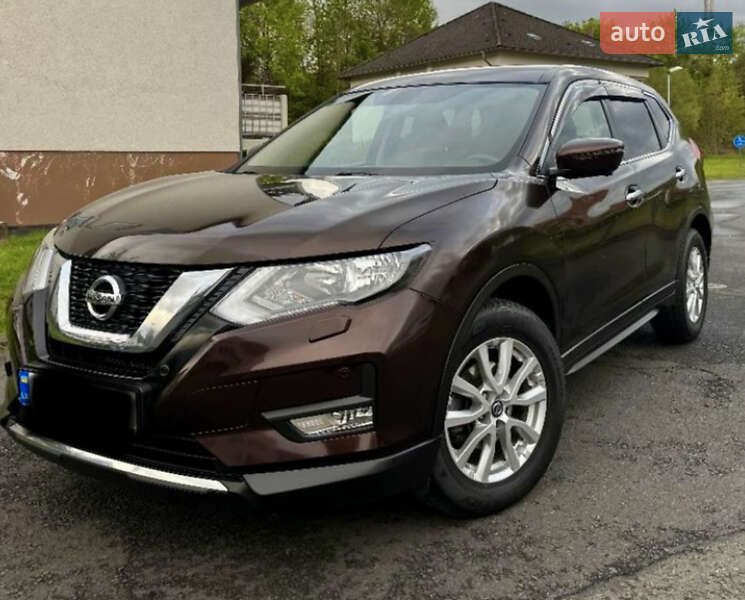 Фото Nissan X-Trail з оголошення AUTO.RIA