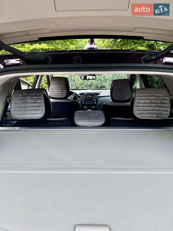 Фото Nissan X-Trail з оголошення AUTO.RIA