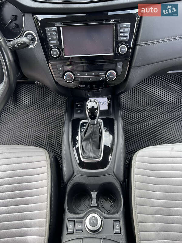 Фото Nissan X-Trail з оголошення AUTO.RIA