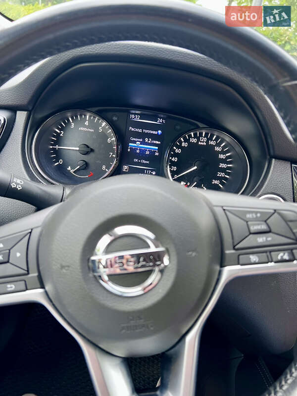 Фото Nissan X-Trail з оголошення AUTO.RIA