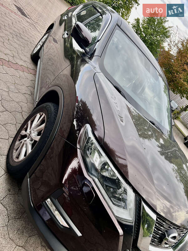 Фото Nissan X-Trail з оголошення AUTO.RIA
