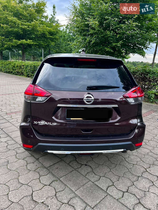 Фото Nissan X-Trail з оголошення AUTO.RIA