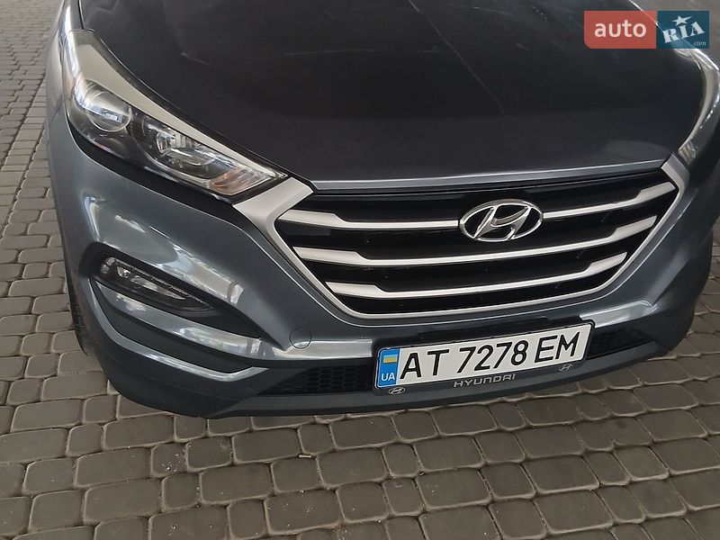 Фото Hyundai Tucson з оголошення AUTO.RIA
