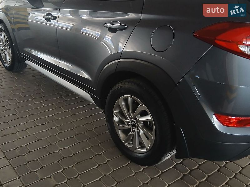 Фото Hyundai Tucson з оголошення AUTO.RIA