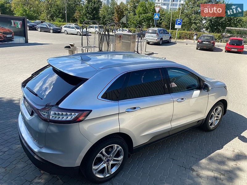 Фото Ford Edge з оголошення AUTO.RIA