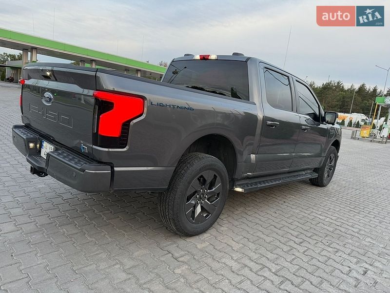 Фото Ford F-150 з оголошення AUTO.RIA