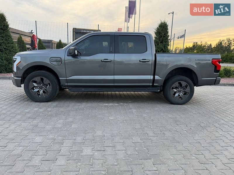 Фото Ford F-150 з оголошення AUTO.RIA