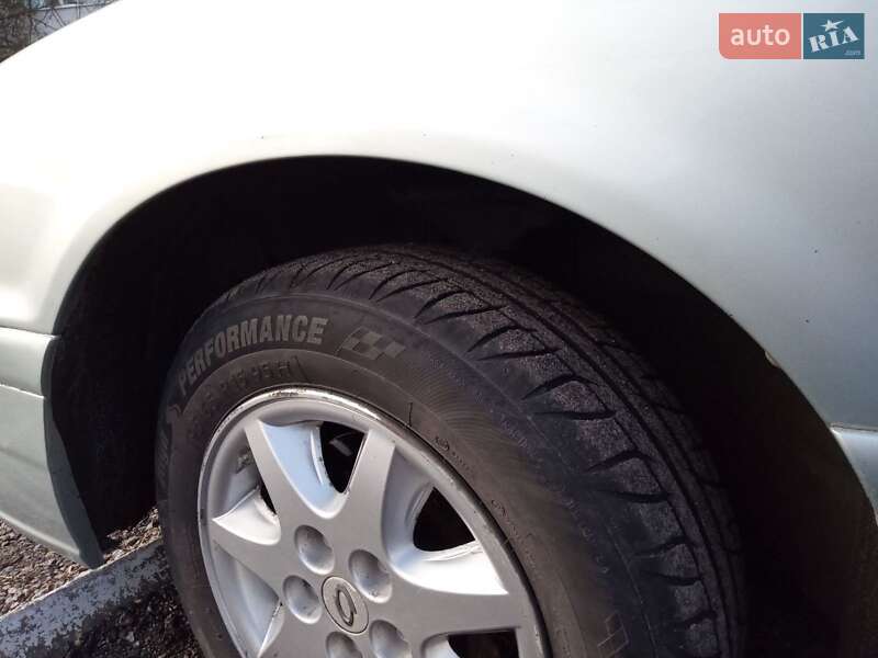 Фото Renault Samsung SM5 з оголошення AUTO.RIA