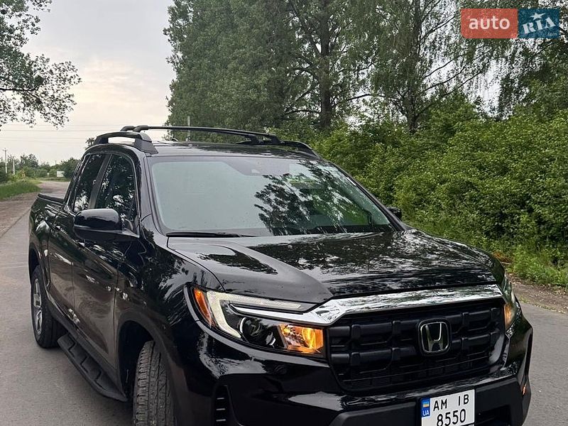 Фото Honda Ridgeline з оголошення AUTO.RIA