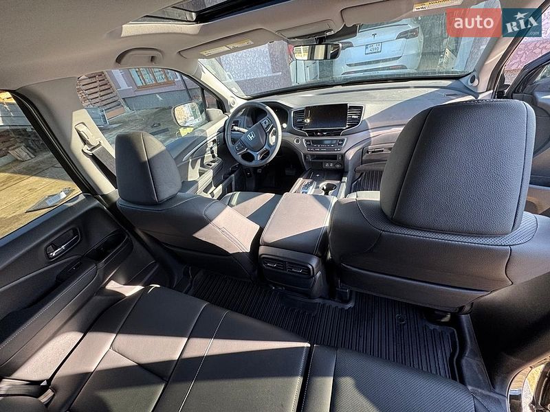 Фото Honda Ridgeline з оголошення AUTO.RIA