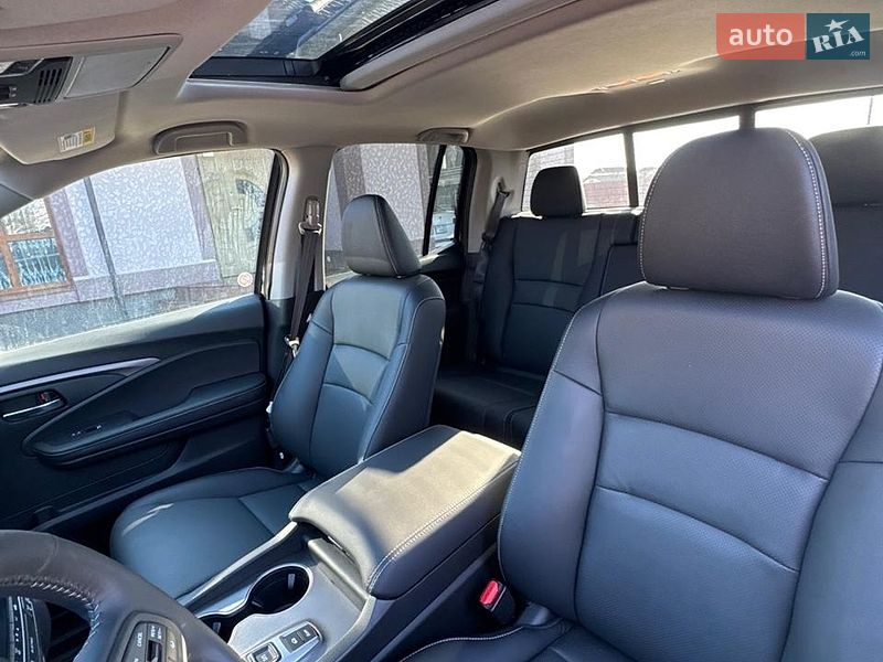 Фото Honda Ridgeline з оголошення AUTO.RIA