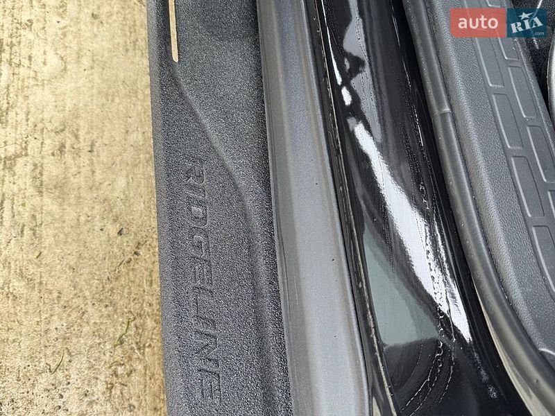 Фото Honda Ridgeline з оголошення AUTO.RIA