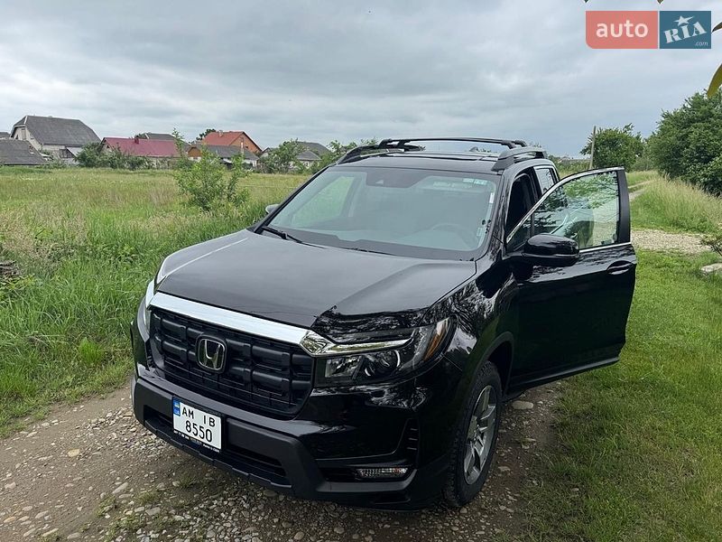 Фото Honda Ridgeline з оголошення AUTO.RIA