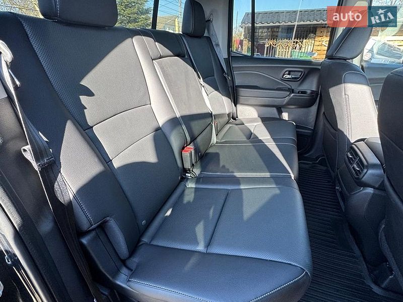 Фото Honda Ridgeline з оголошення AUTO.RIA