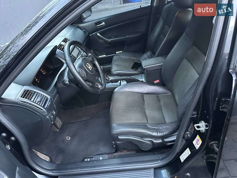 Фото Honda Accord з оголошення AUTO.RIA