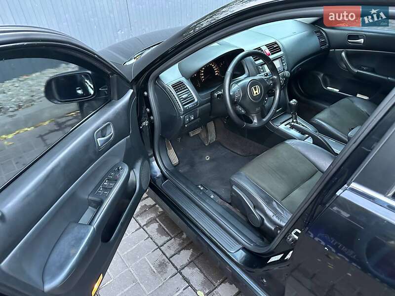 Фото Honda Accord з оголошення AUTO.RIA