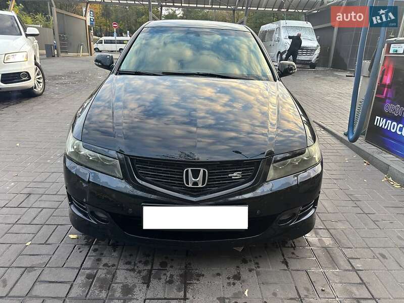 Фото Honda Accord з оголошення AUTO.RIA
