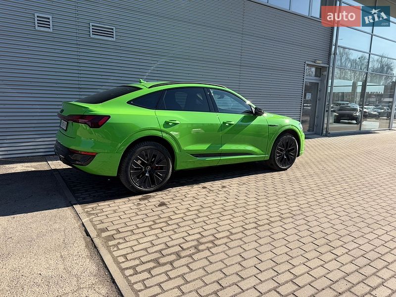 Фото Audi Q8 Sportback e-tron з оголошення AUTO.RIA