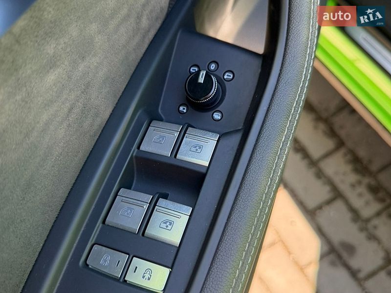 Фото Audi Q8 Sportback e-tron з оголошення AUTO.RIA
