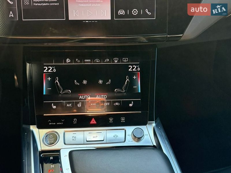 Фото Audi Q8 Sportback e-tron з оголошення AUTO.RIA