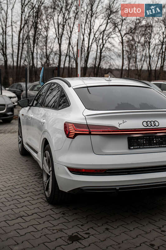 Фото Audi e-tron Sportback з оголошення AUTO.RIA