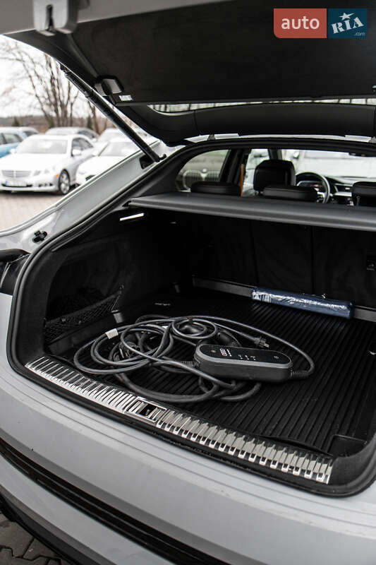 Фото Audi e-tron Sportback з оголошення AUTO.RIA