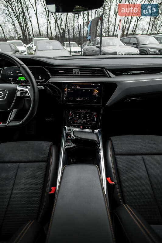 Фото Audi e-tron Sportback з оголошення AUTO.RIA