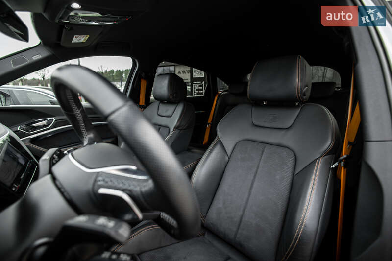 Фото Audi e-tron Sportback з оголошення AUTO.RIA