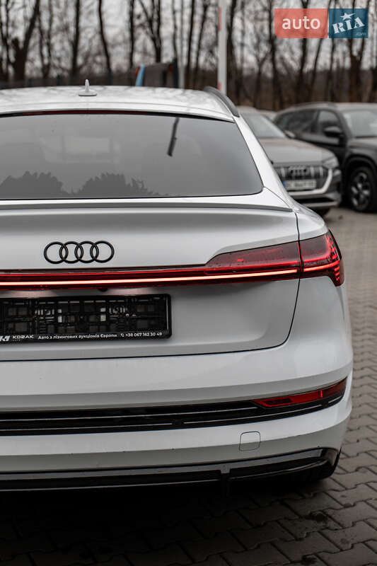 Фото Audi e-tron Sportback з оголошення AUTO.RIA