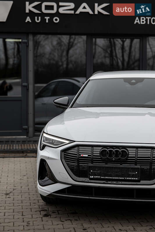 Фото Audi e-tron Sportback з оголошення AUTO.RIA