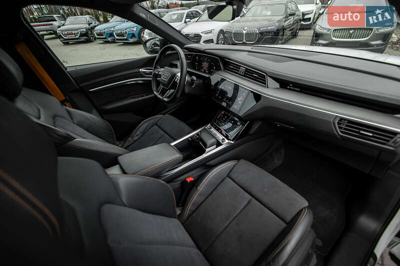 Фото Audi e-tron Sportback з оголошення AUTO.RIA