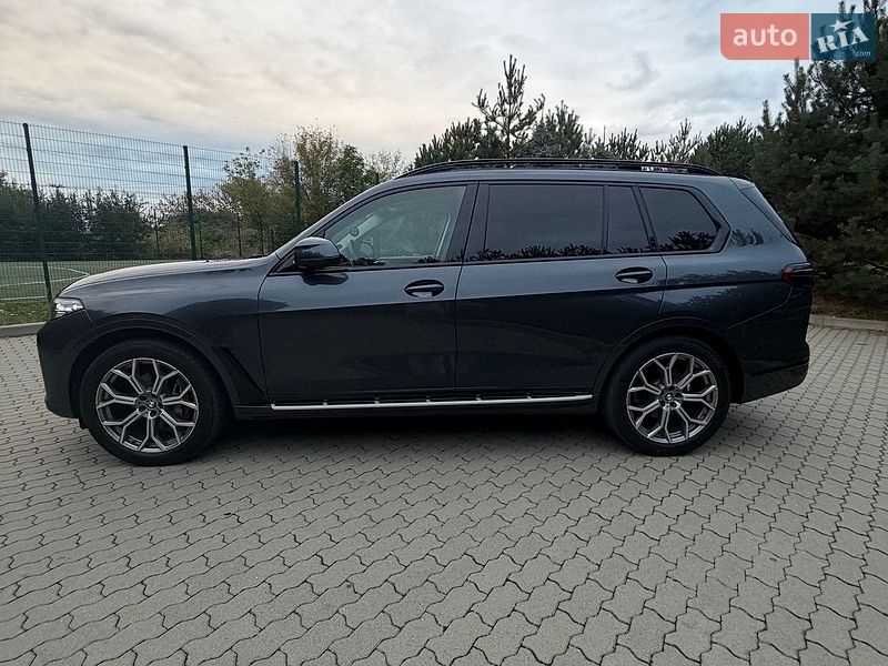 Фото BMW X7 з оголошення AUTO.RIA