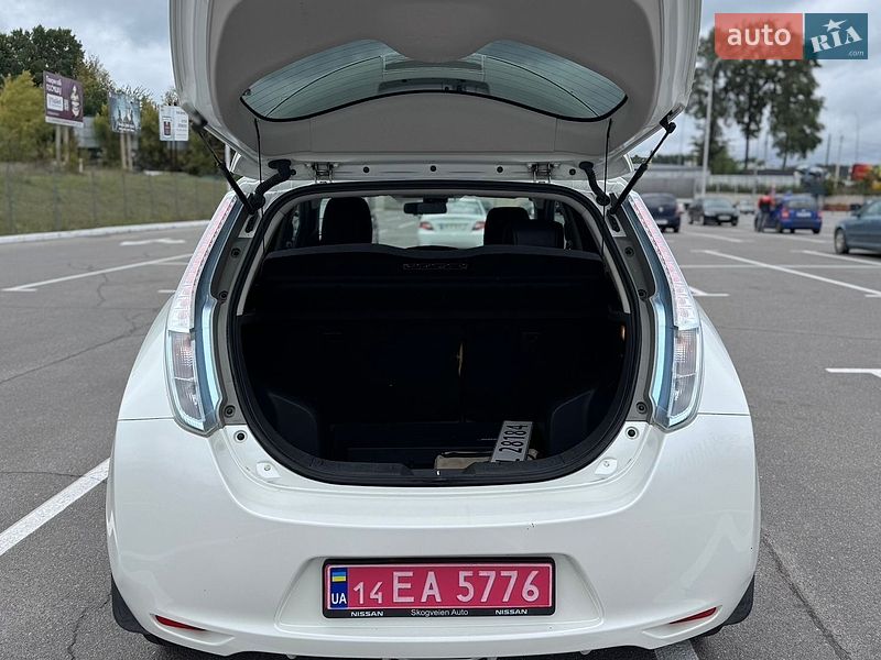 Фото Nissan Leaf з оголошення AUTO.RIA