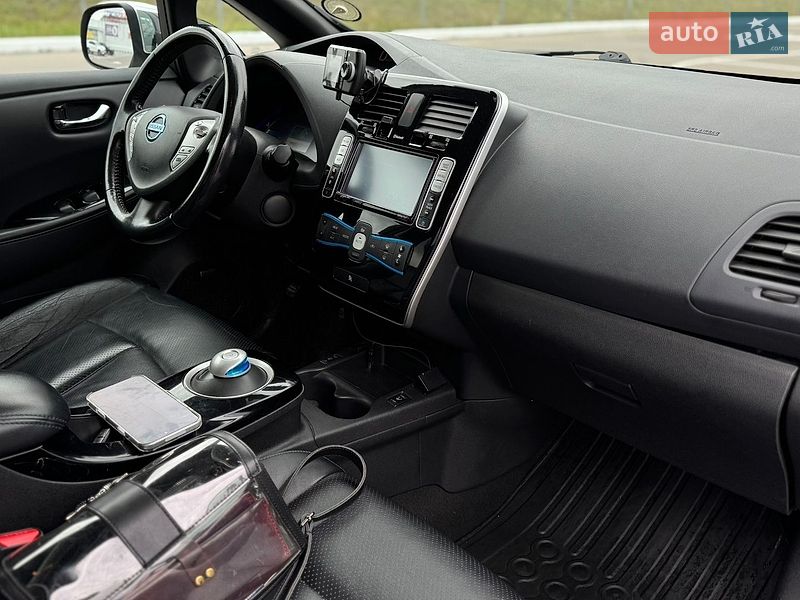 Фото Nissan Leaf з оголошення AUTO.RIA
