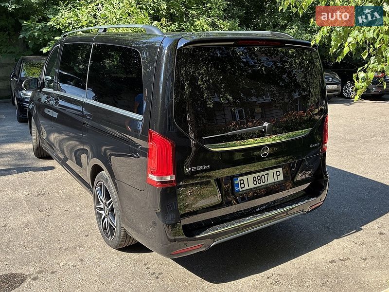 Фото Mercedes-Benz V-Class з оголошення AUTO.RIA