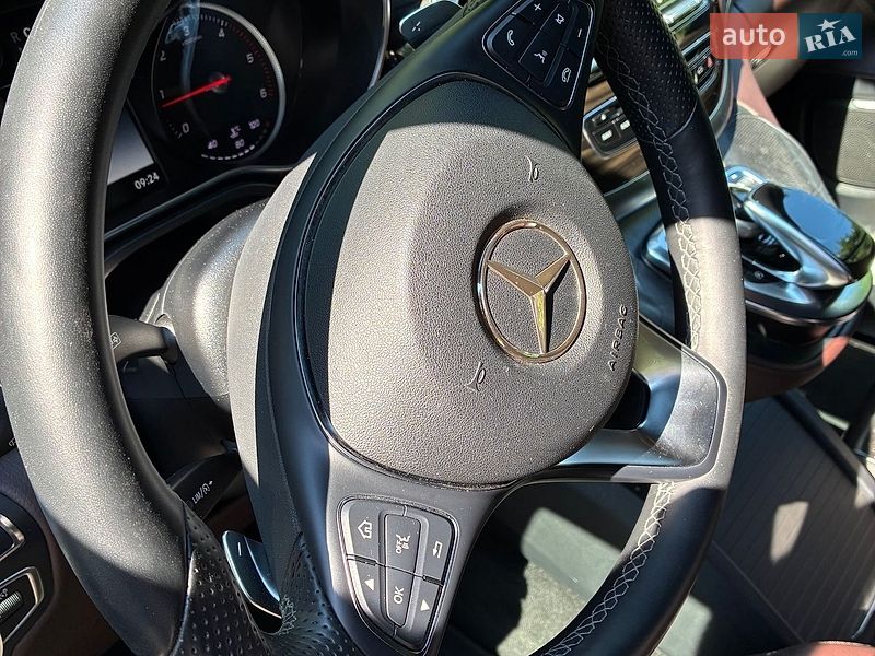 Фото Mercedes-Benz V-Class з оголошення AUTO.RIA
