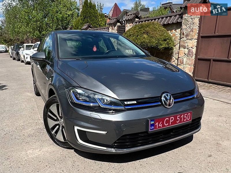Фото Volkswagen e-Golf з оголошення AUTO.RIA