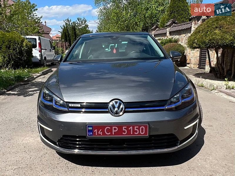 Фото Volkswagen e-Golf з оголошення AUTO.RIA