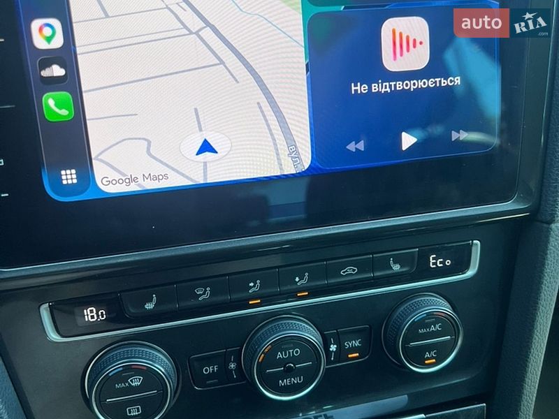 Фото Volkswagen e-Golf з оголошення AUTO.RIA